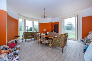 Drawing Room- click for photo gallery